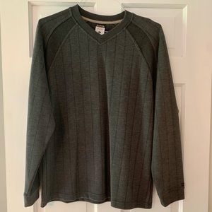 Columbia Heavyweight L/S V-neck